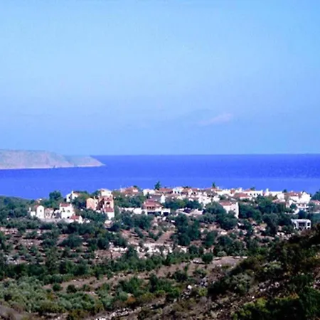 Group Accomodation, Heliopetra And Апартаменты *