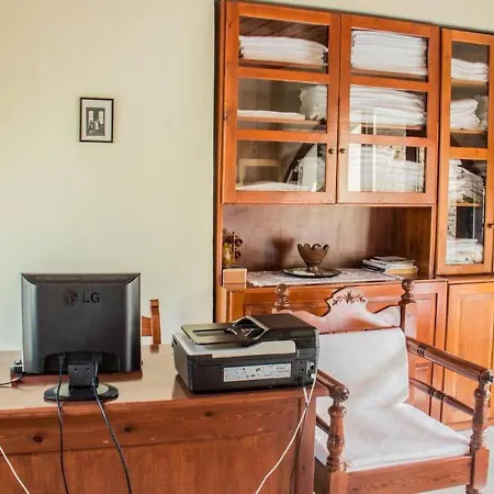 Group Accomodation, Heliopetra And